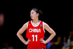 媒体人：中国U16女篮上半场压制日本 她们有能力在实战中成长