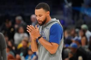 皮蓬：库里是史上最顶尖的射手 他的投篮天赋刻在了骨子里