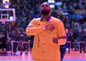 Skip：我不会被AI取代 AI也只会罗列詹姆斯的数据 而我有原创思维